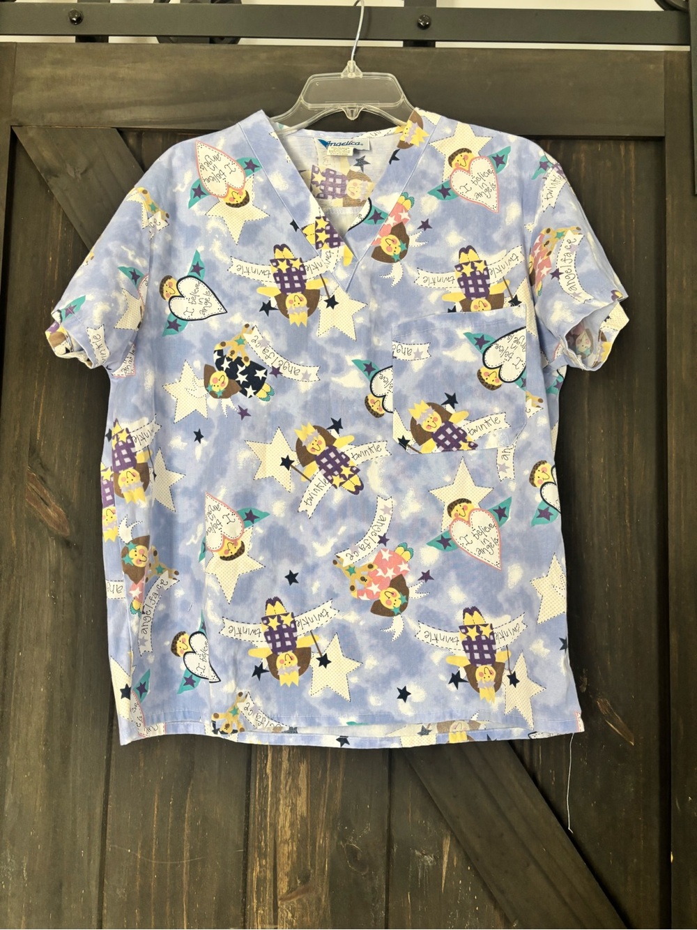 Women’s Scrub V-Neck Printed Top